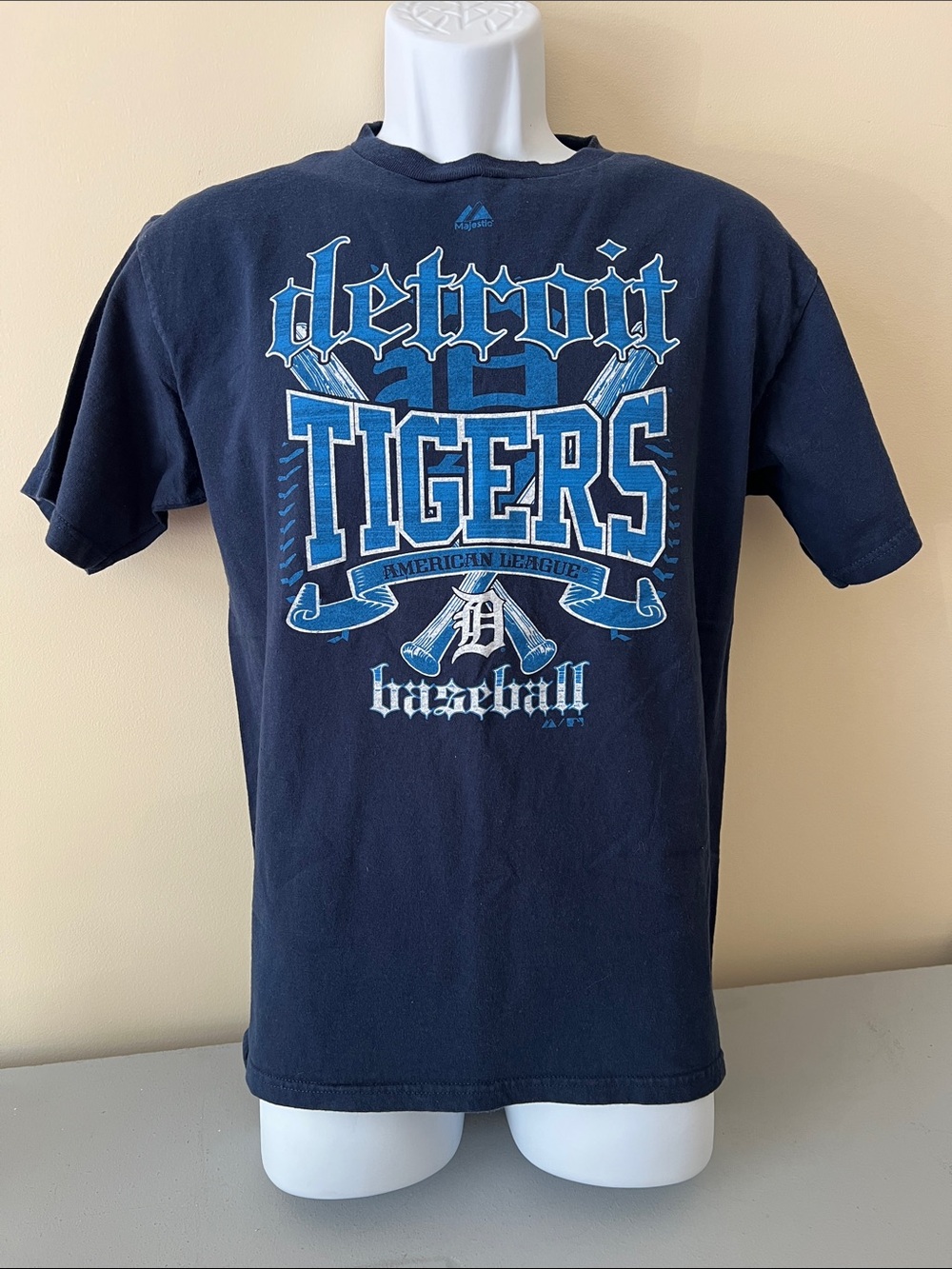 Majestic Detroit Tigers Navy and Light Blue Graphic Tee Michigan Baseball MLB